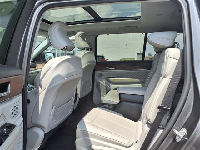 2022 Jeep Grand Cherokee L Summit