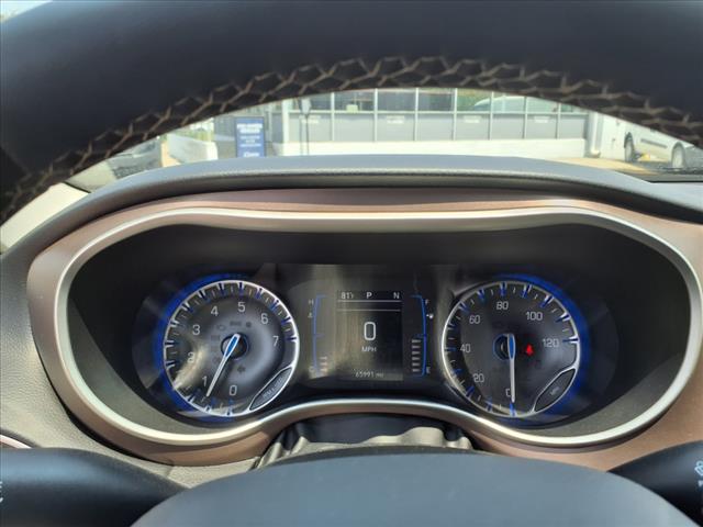 2023 Chrysler Voyager LX