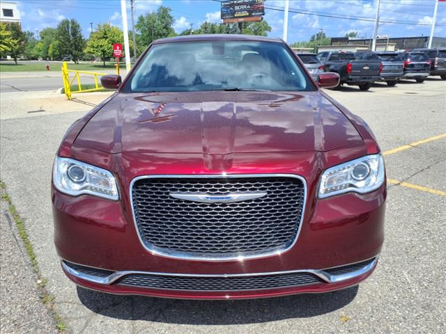 2022 Chrysler 300 Touring