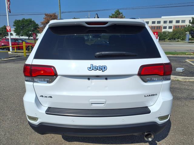 2020 Jeep Grand Cherokee Laredo E