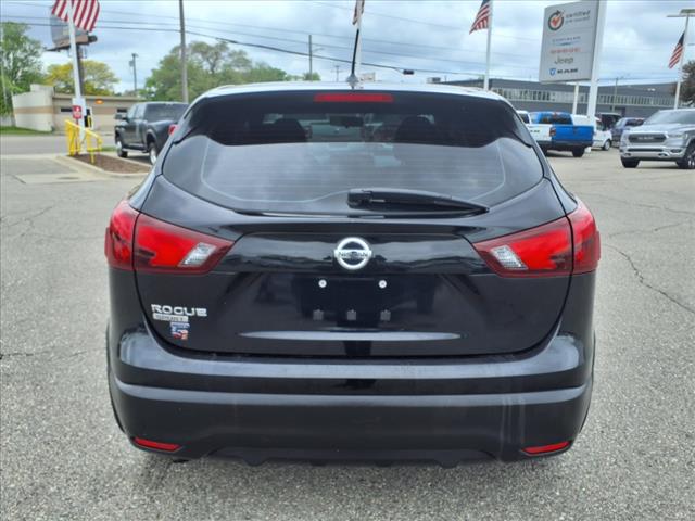 2017 Nissan Rogue Sport S