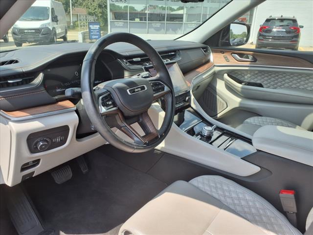 2022 Jeep Grand Cherokee L Summit