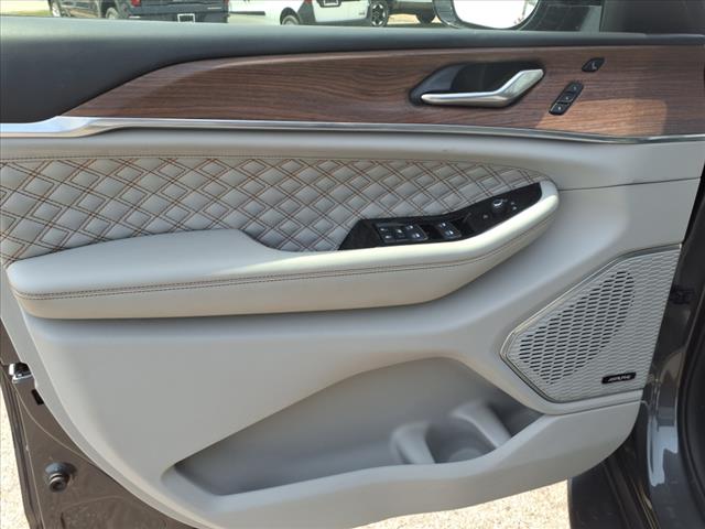 2022 Jeep Grand Cherokee L Summit