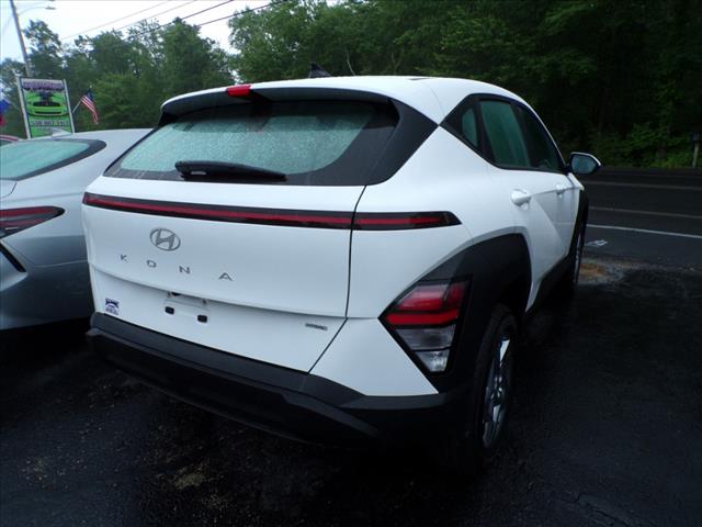 2024 Hyundai KONA SE