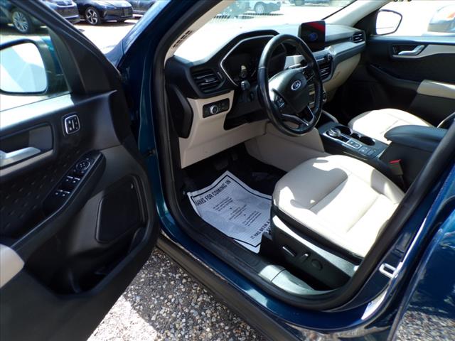 2020 Ford Escape SEL