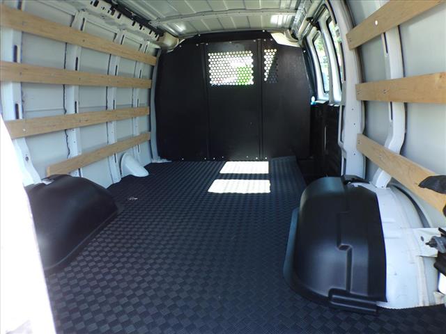 2023 GMC Savana 2500