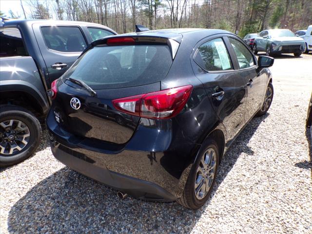 2020 Toyota Yaris Hatchback LE