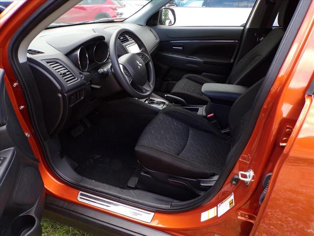 2024 Mitsubishi Outlander Sport ES