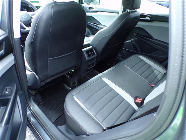 2023 Volkswagen Taos SEL 4Motion