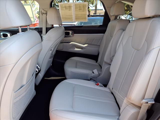 2022 Kia Sorento Plug-In Hybrid SX