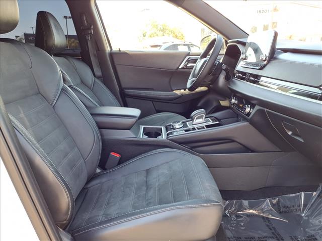 2023 Mitsubishi Outlander SE Black Edition