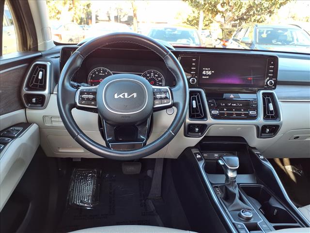 2023 Kia Sorento EX