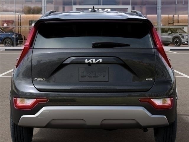 2025 Kia Niro SX