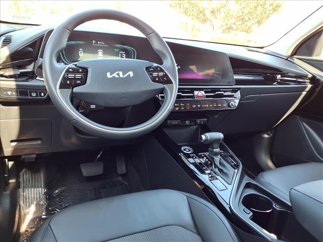 2025 Kia Niro EX