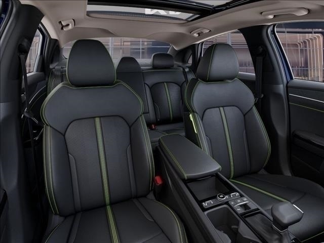 2025 Kia K5 GT
