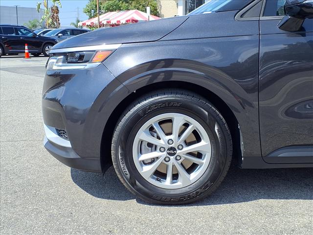 2022 Kia Carnival LXS