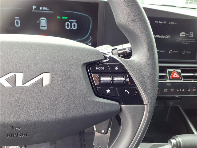 2025 Kia Niro LX