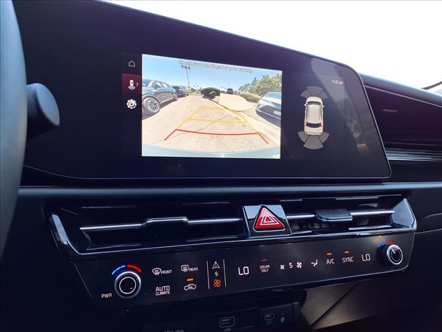 2024 Kia Niro SX Touring