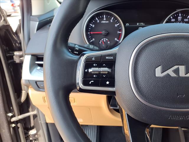 2022 Kia Carnival LXS