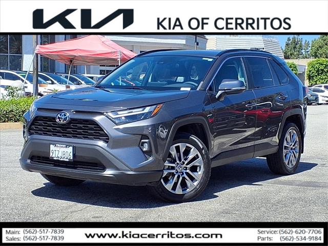 2023 Toyota RAV4 XLE Premium