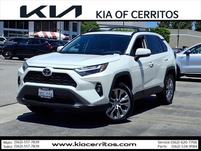 2022 Toyota RAV4 XLE Premium