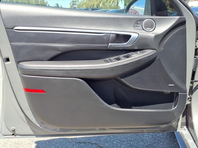 2022 Hyundai SONATA Limited