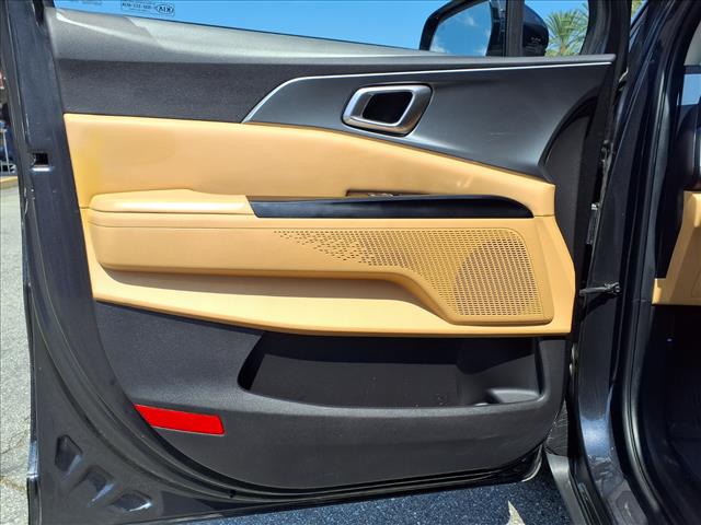 2022 Kia Carnival LXS