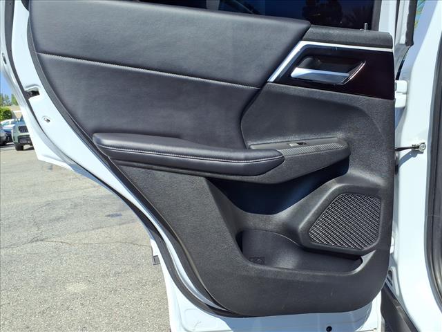 2023 Mitsubishi Outlander SE Black Edition