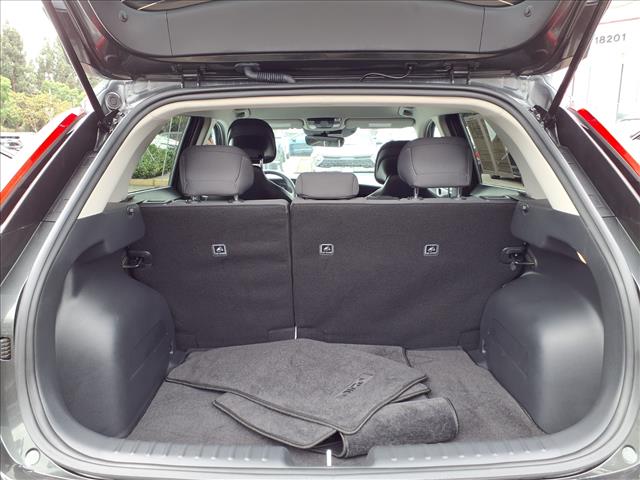 2025 Kia Niro LX