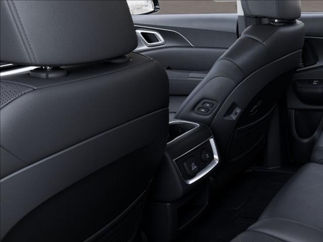 2025 Kia Carnival SX