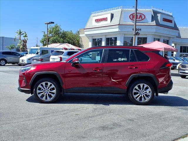 2024 Toyota RAV4 XLE Premium