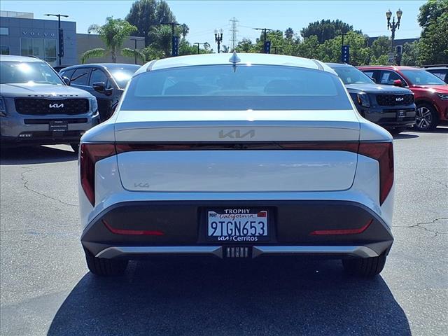 2025 Kia K4 LXS