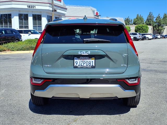 2024 Kia Niro SX Touring