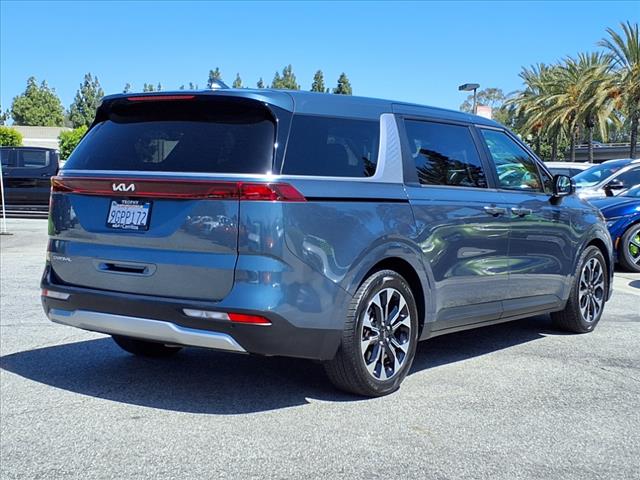 2024 Kia Carnival EX