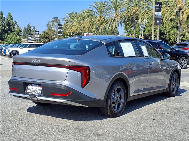 2025 Kia K4 LXS