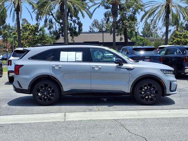 2022 Kia Sorento SX