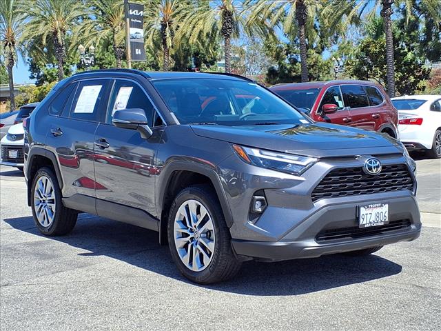 2023 Toyota RAV4 XLE Premium