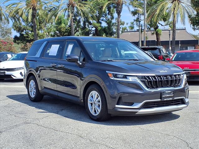 2022 Kia Carnival LXS