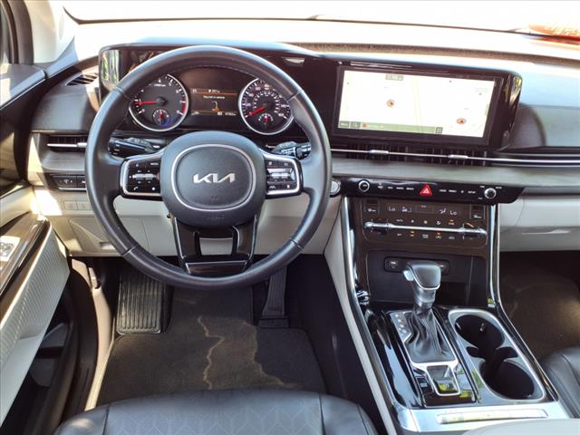 2024 Kia Carnival EX