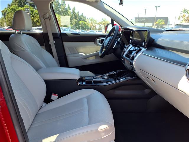 2022 Kia Sorento Plug-In Hybrid SX