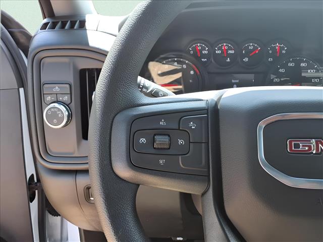 2025 GMC Sierra 2500HD Pro