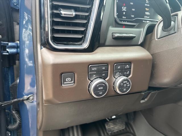 2025 GMC Sierra 3500HD Denali