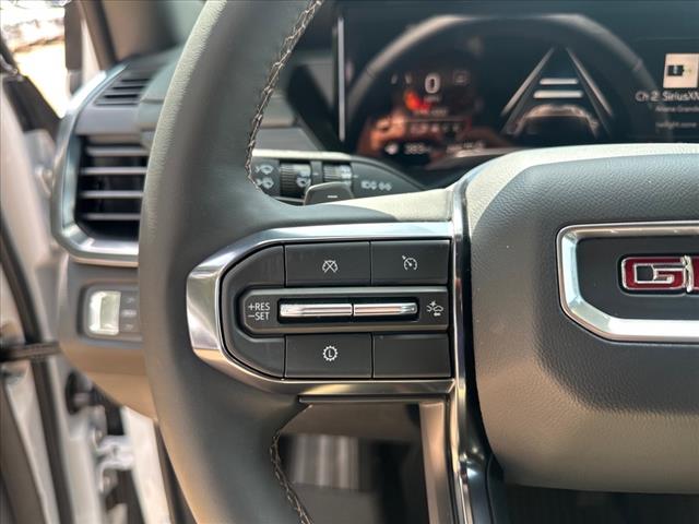 2025 GMC Acadia AT4