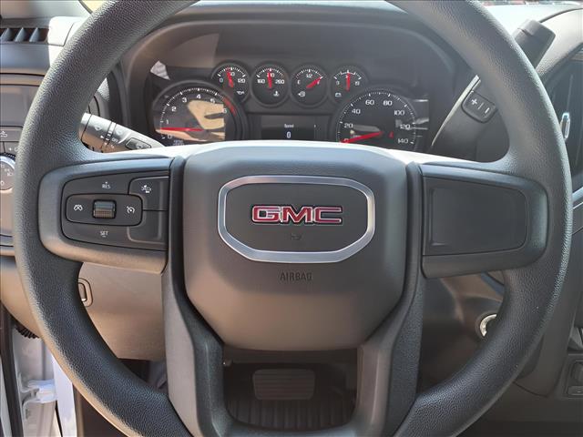 2025 GMC Sierra 2500HD Pro