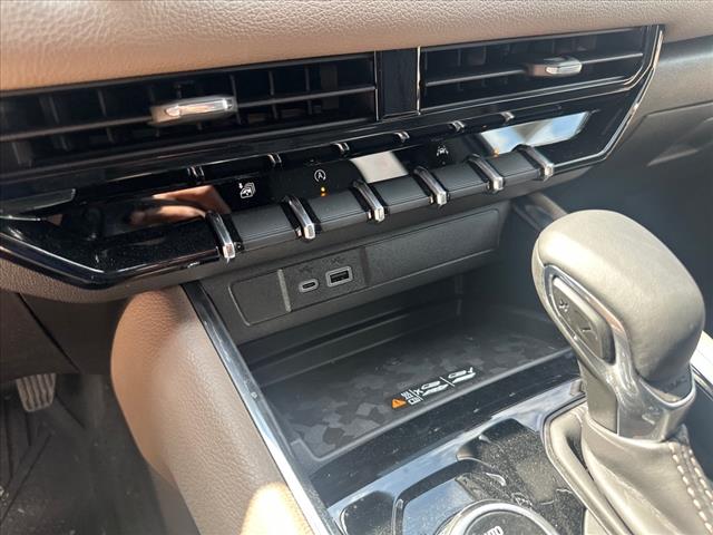 2025 GMC Canyon Denali