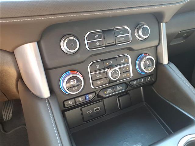 2022 GMC Yukon XL SLT