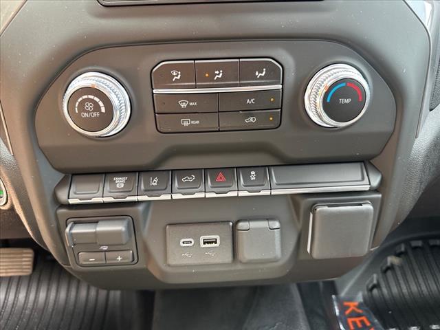 2025 GMC Sierra 2500HD Pro
