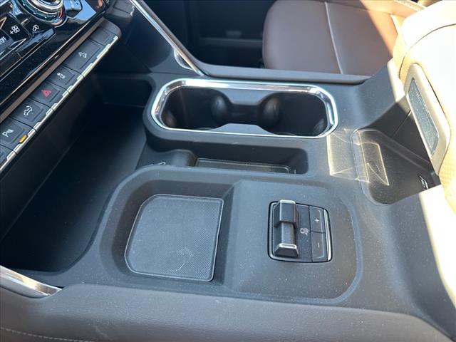 2025 GMC Sierra 3500HD Denali