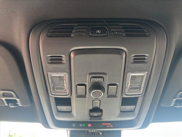 2025 GMC Yukon AT4 Ultimate