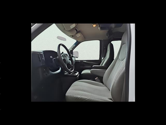 2005 Chevrolet Express 